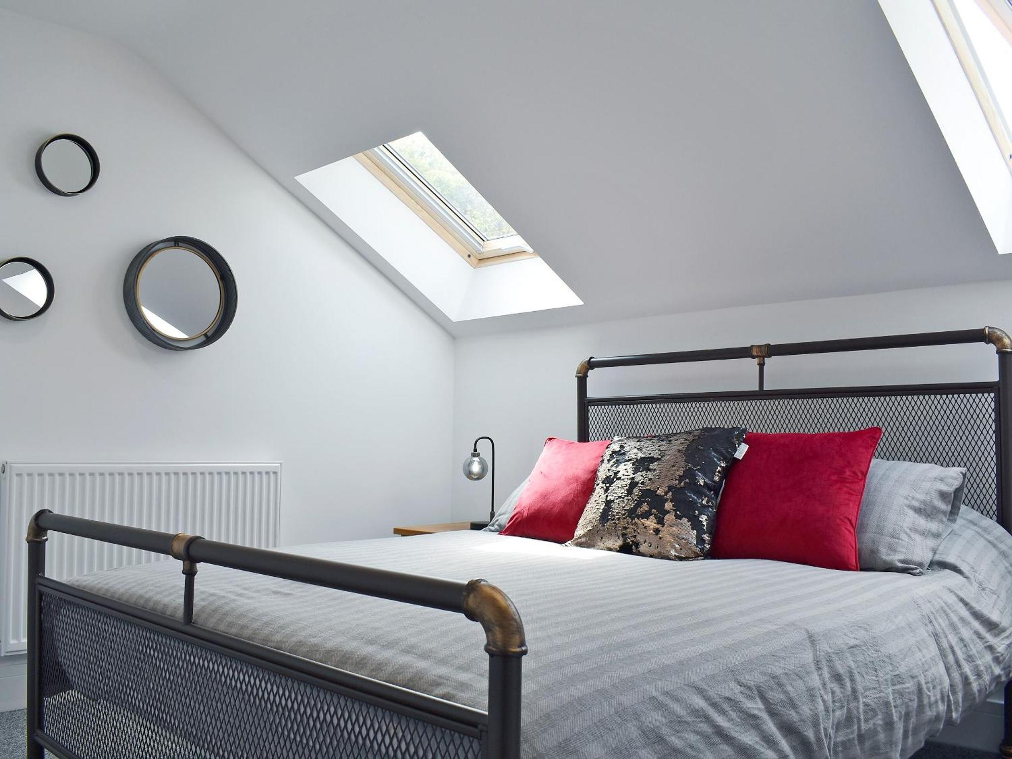 Perivale Lodge ลิดนีย์ ภายนอก รูปภาพ